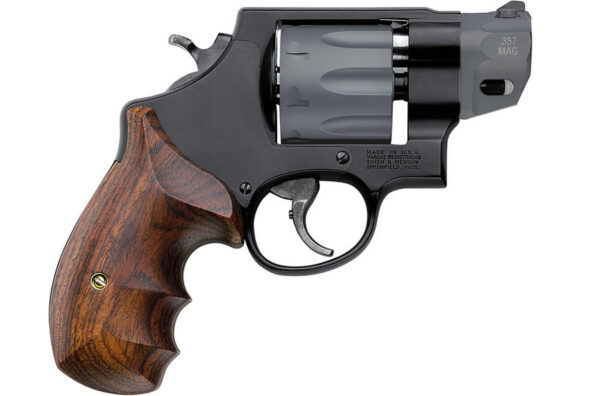 Smith & Wesson Model 327 Performance Center 357 Magnum Titanium