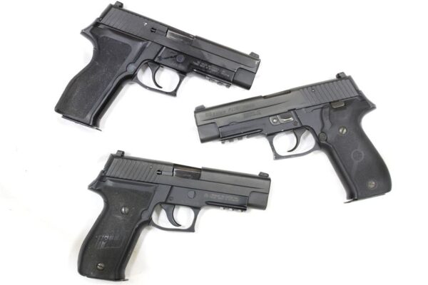 Sig Sauer P226R 40 S&W DAK Police Trade-ins (Fair Condition)